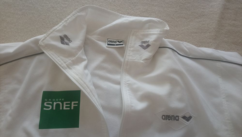 Surv&ecirc;tement mixte Ar&eacute;na Vêtements