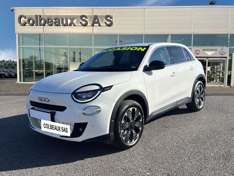 Fiat Fiat 600 1.2 Hybrid 100ch DCT6 La Prima 2024 occasion Saint-Quentin 02100