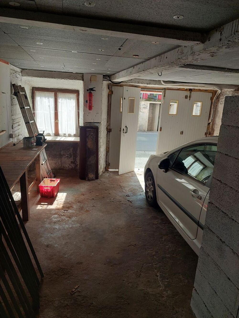 Vente Maison Maison lumineuse avec garage et terrasse Verreries-de-moussans