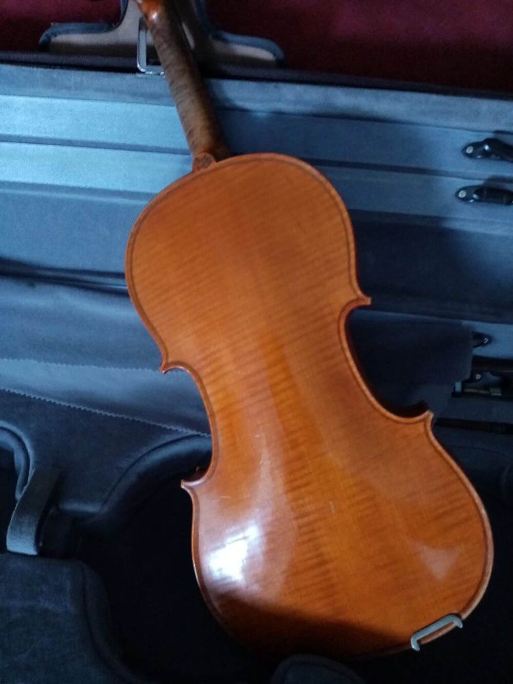VIOLON (BRETON) Instruments de musique
