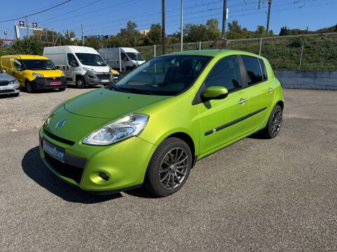 Annonce voiture Renault Clio III 5750 €