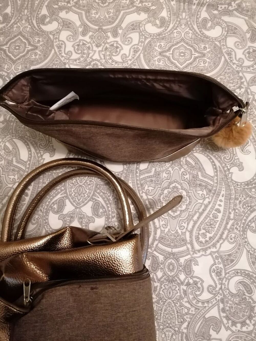 Grand sac et pochette Maroquinerie