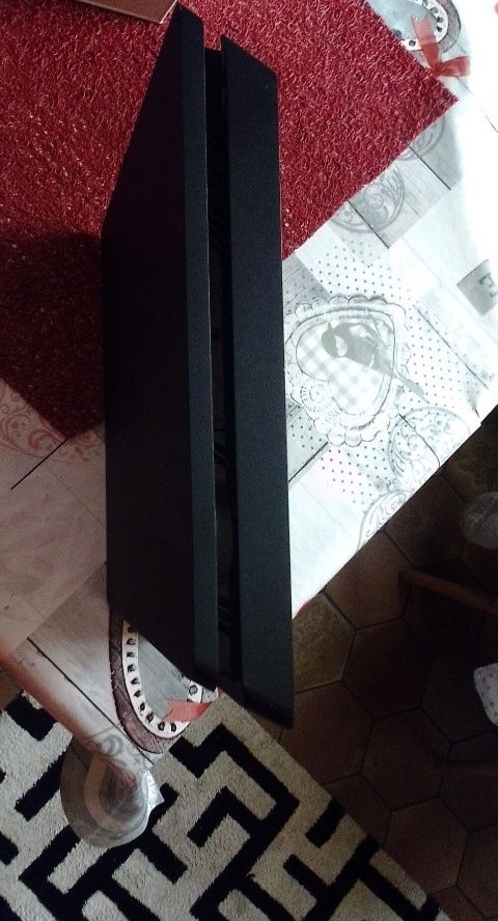 PS4 slim 500go Consoles et jeux vidéos