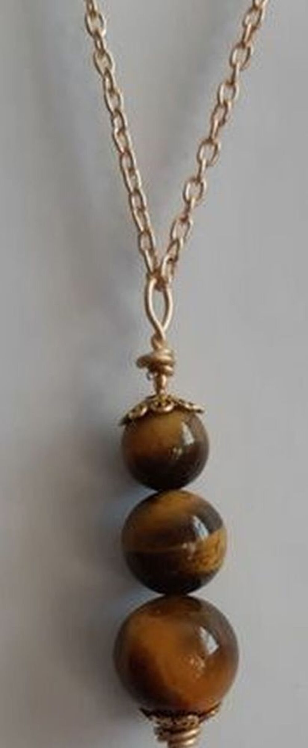 pendentif neuf de 3 pierres semi-pr&eacute;cieuse oeil de tigre Bijoux et montres