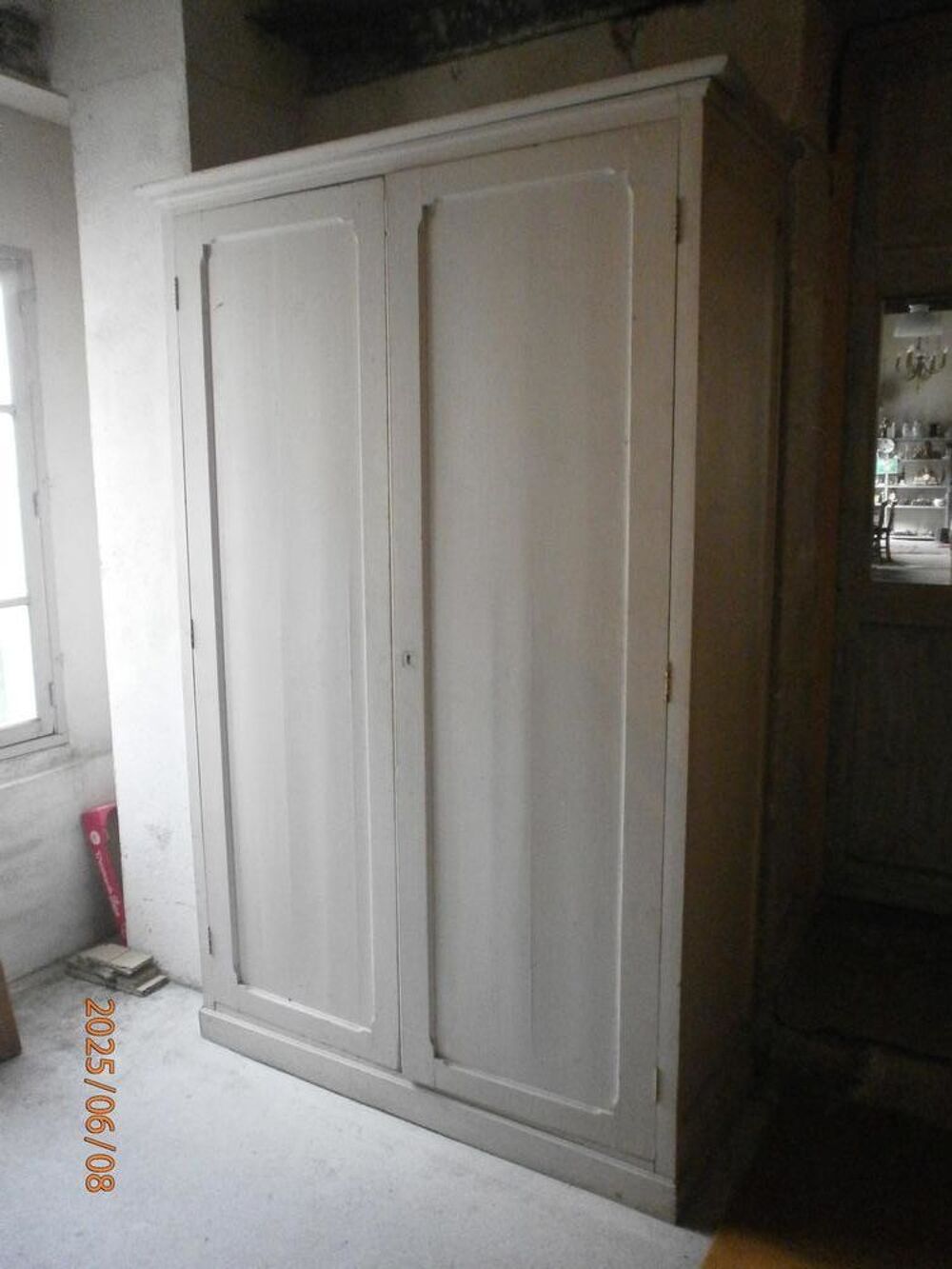 Armoire parisienne Meubles