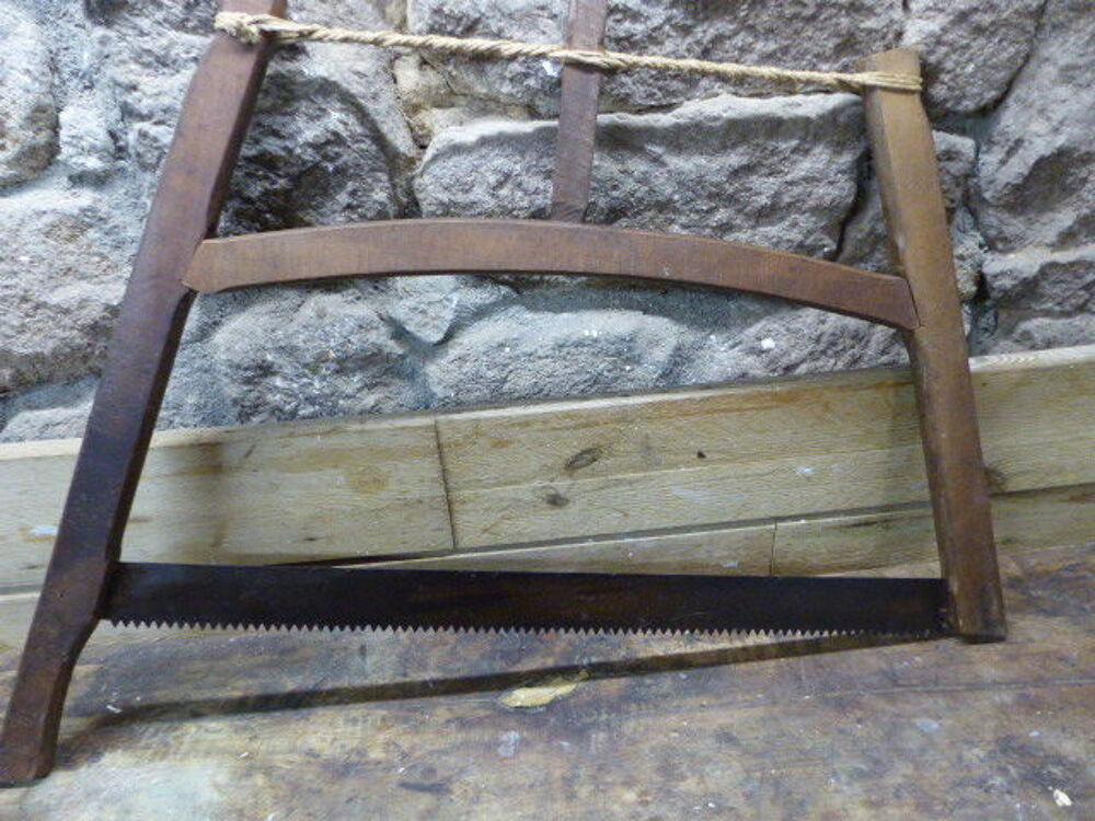 Scie &agrave; cadre ancienne en bois 83 cm Décoration