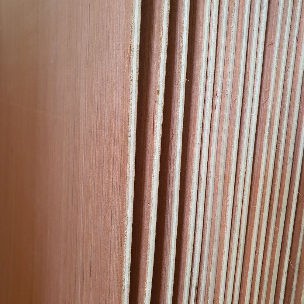 CONTREPLAQU&Eacute; PEUPLIER ou FEUILLUS Bricolage