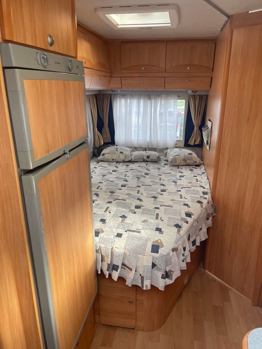   camping car vacance en toute libert le-de-France, Paris (75017)