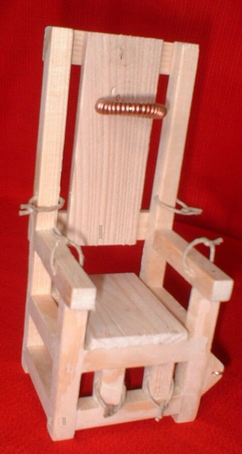 Maquette de chaise électrique 40 Nantes (44)