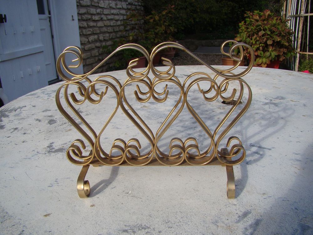 Ancien porte-courrier / porte-lettres ann&eacute;es 1950 / 1960
Décoration