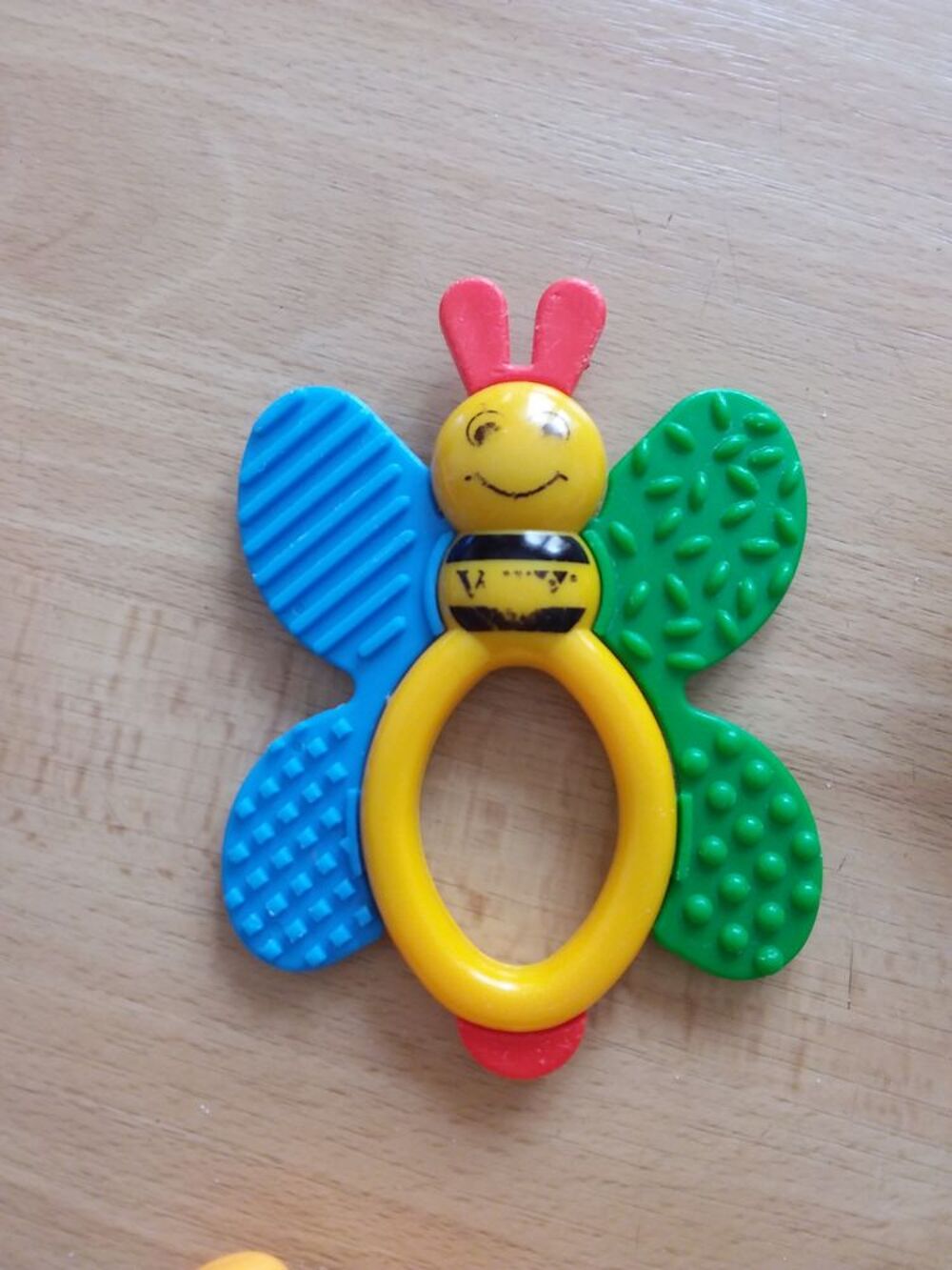 Lot de 2 hochets Puériculture
