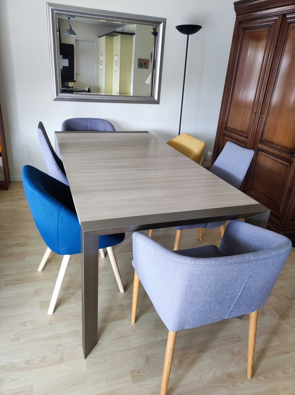magnifique table Gauthier de 8 &agrave; 12convives Meubles