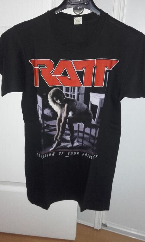 T-Shirt : Ratt - Invasion of Your Privacy Tour '85 - Taille  250 Angers (49)