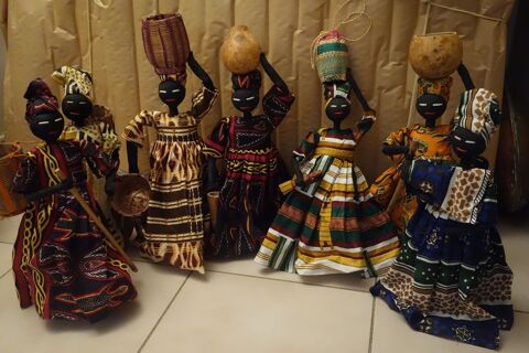Poupees artisanales du Cameroun 5 La Baume-d'Hostun (26)