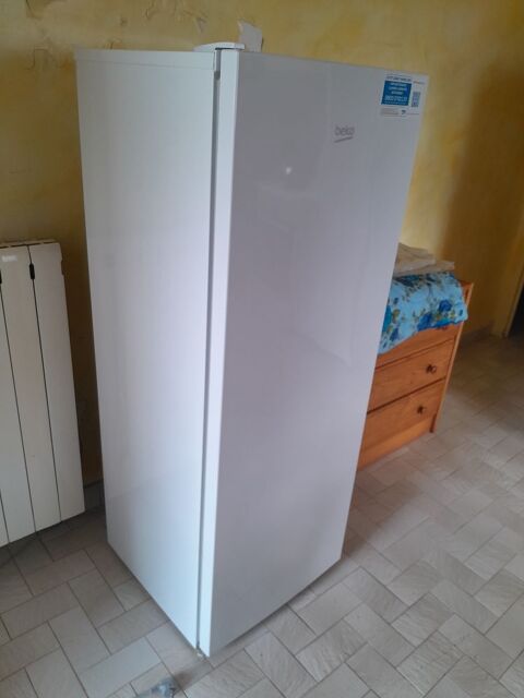 congelateur beko 350l 150 Le Pouget (34)