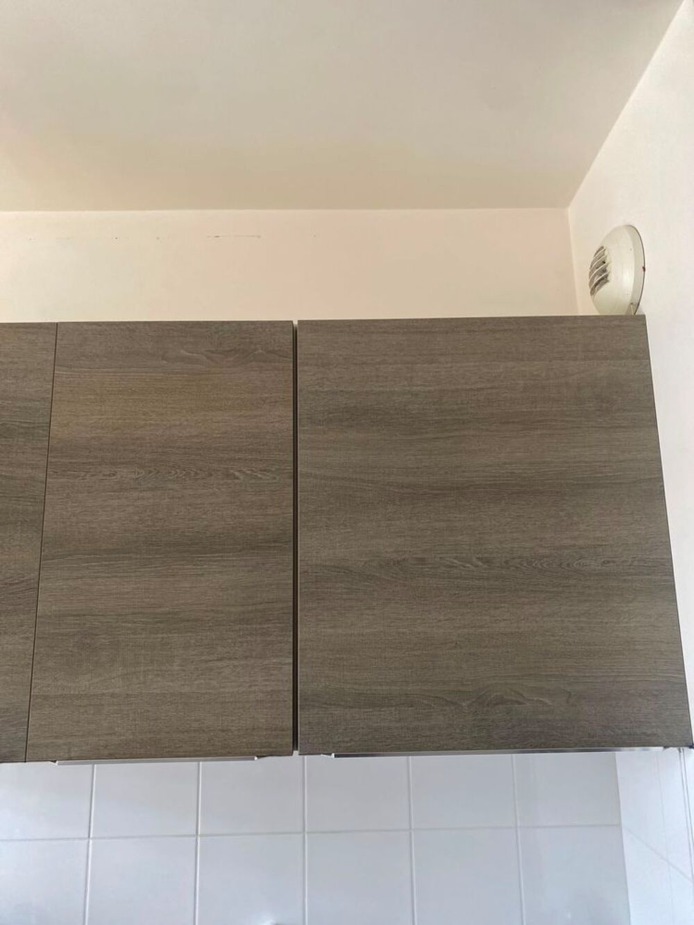 Lot meuble haut de cuisine effet bois gris marron Meubles