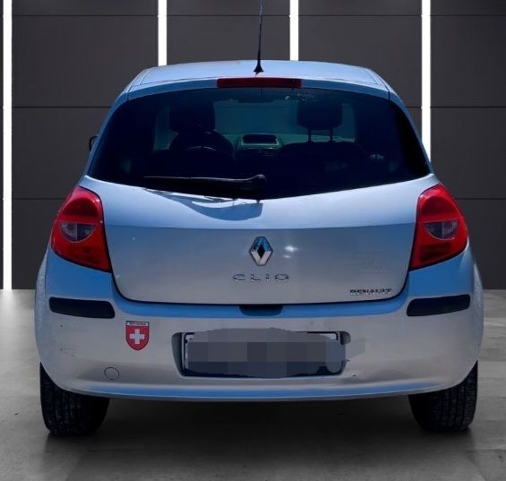 Clio III Clio 1.5 dCi 105 Dynamique FAP 2007 occasion 20260 Calvi