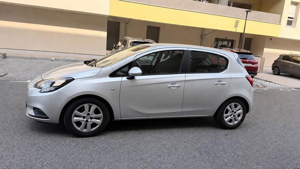 Corsa Opel V 1.4 essence 90 ch 2017 occasion 74700 Sallanches