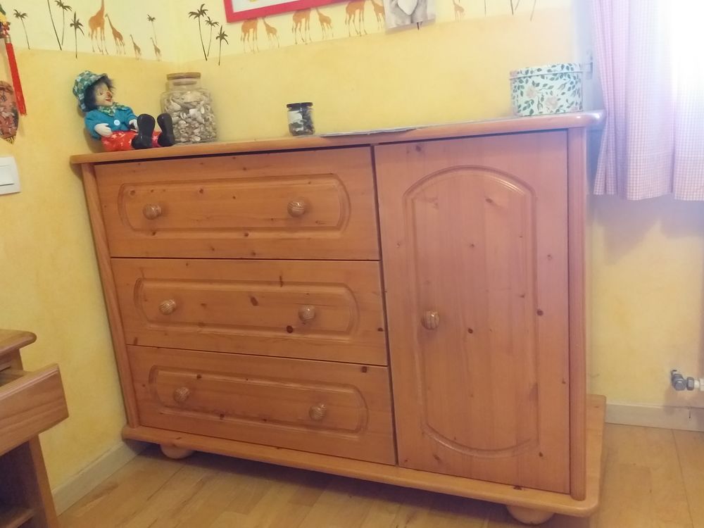 Commode pin massif Meubles