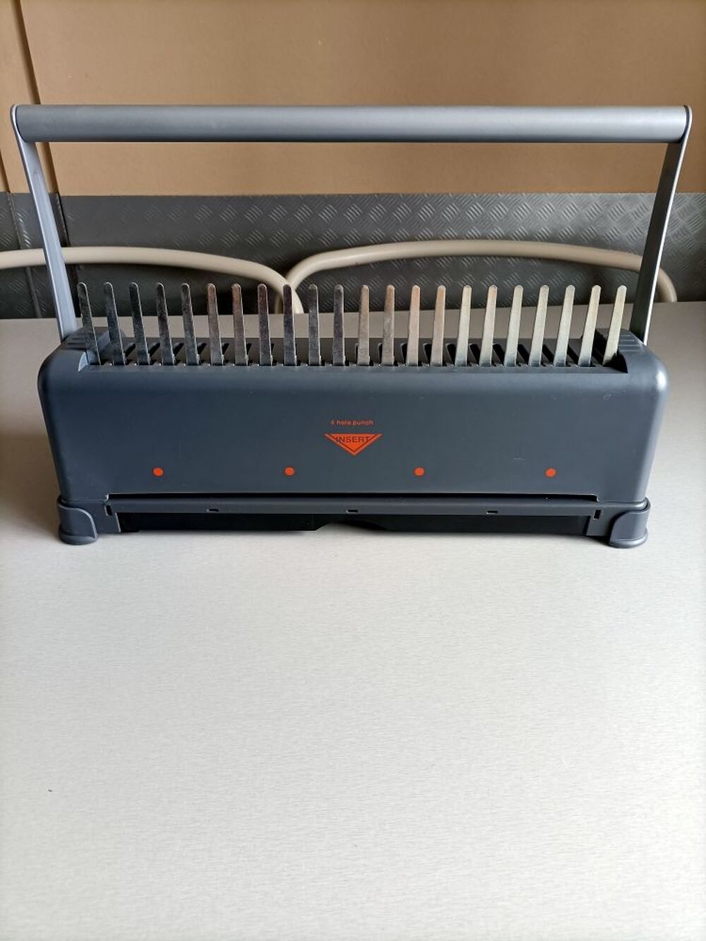 perforelieuse Peach Bricolage