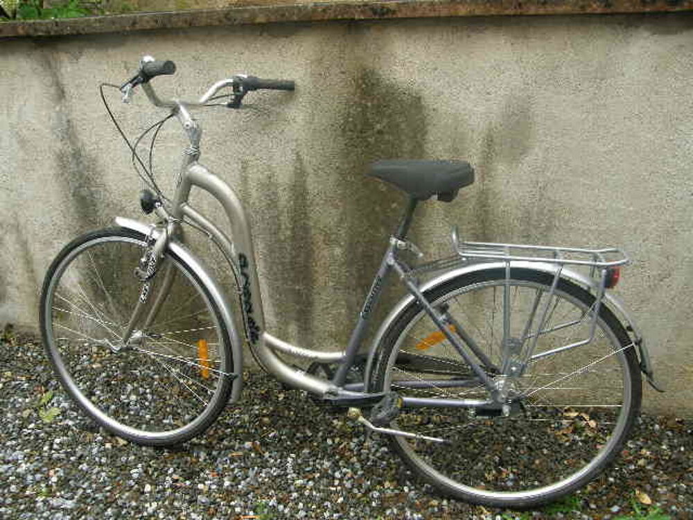 v&eacute;lo de route V�los