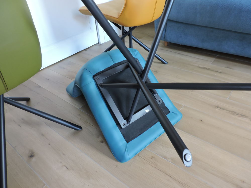  chaise Salon Claudia 
Meubles