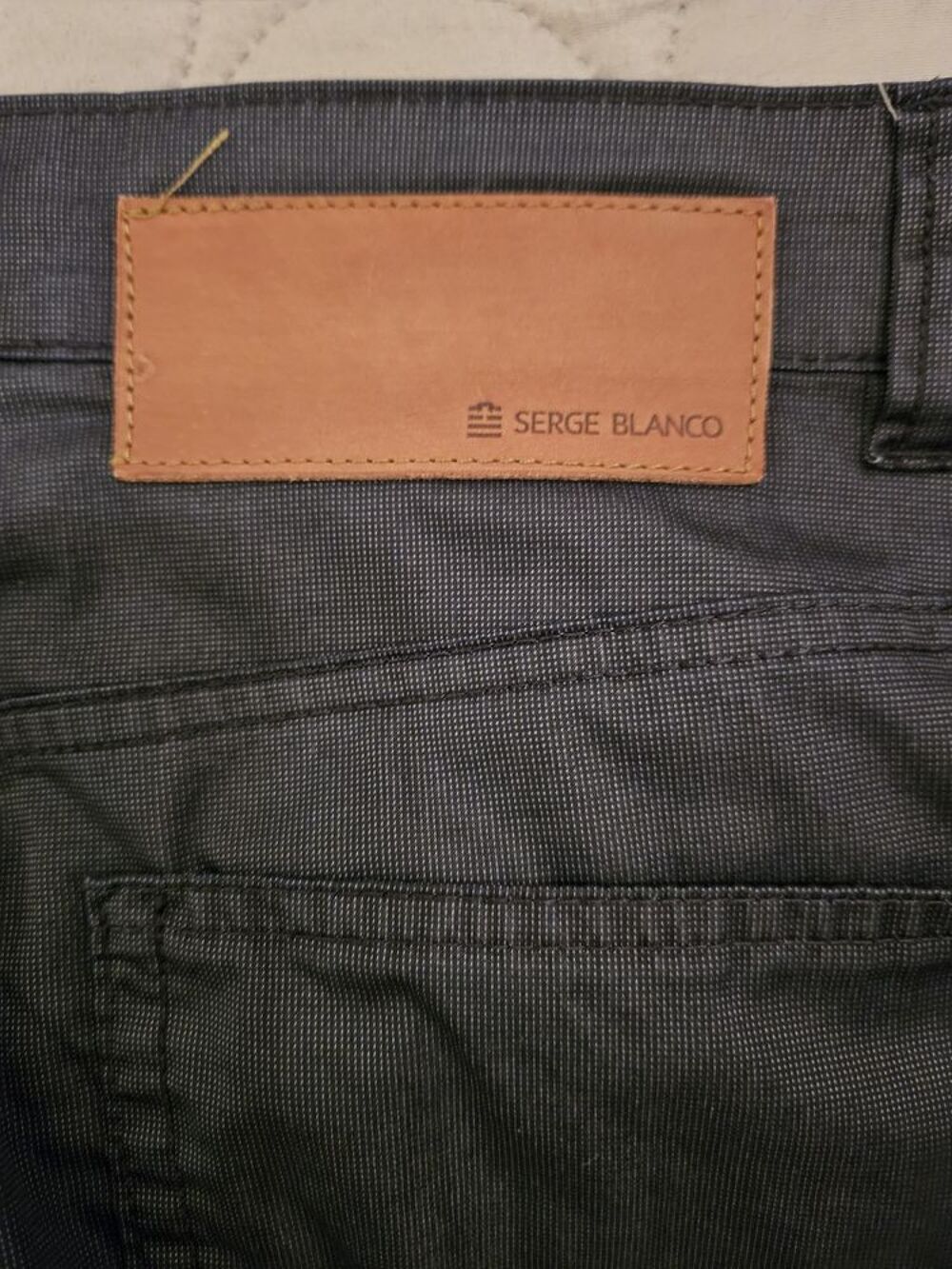 Chinos Serge Blanco Vêtements
