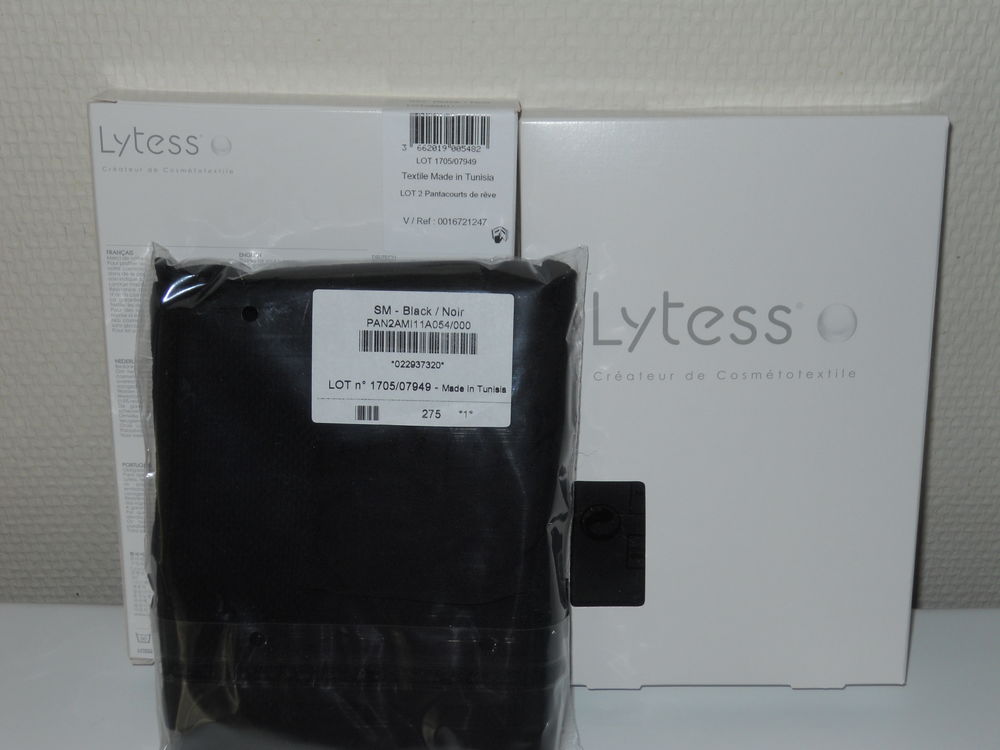 Pantacourt minceur de r&ecirc;ve LYTESS neuf Vêtements