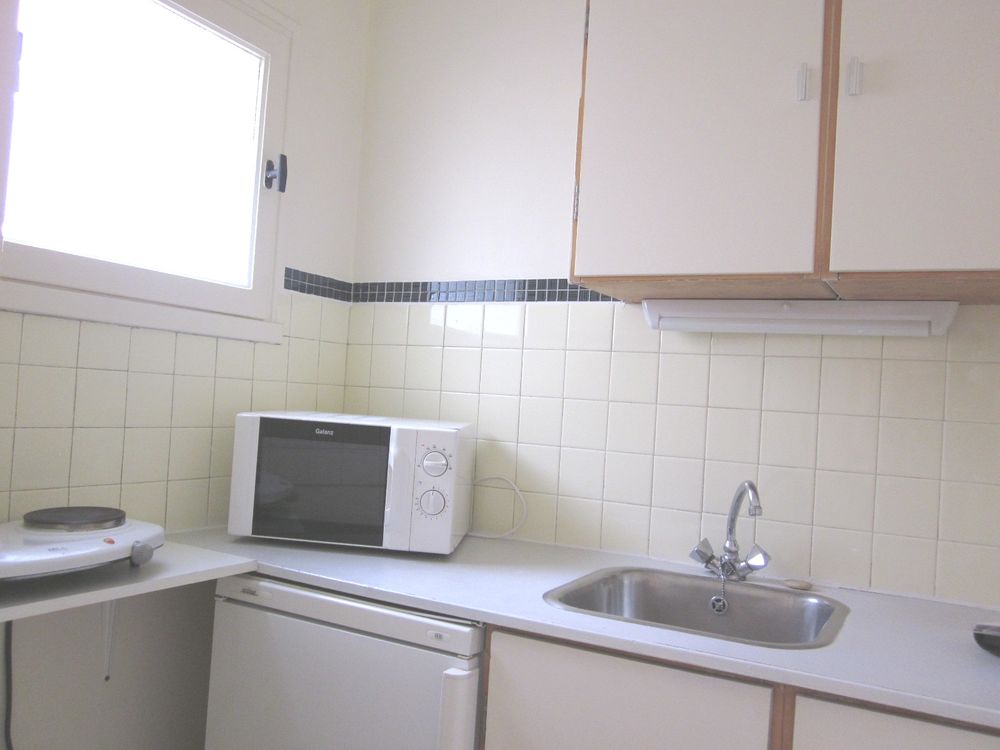 Location Appartement - Beau F1 bis de 32 m² avec balcon - Place Rabelais Tours