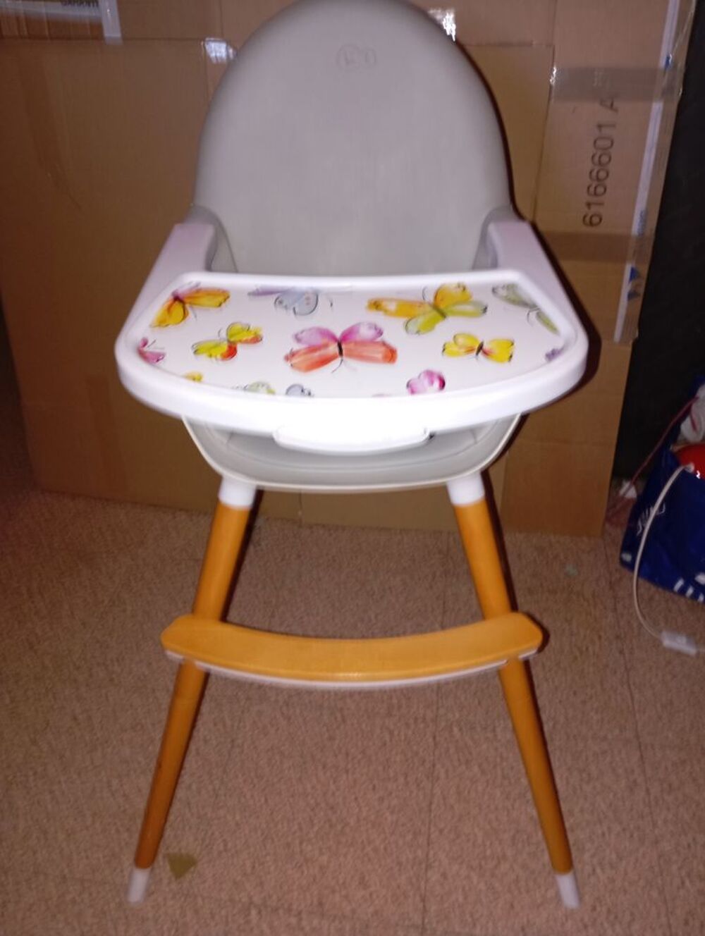 chaise haute b&eacute;b&eacute; Mobilier enfants