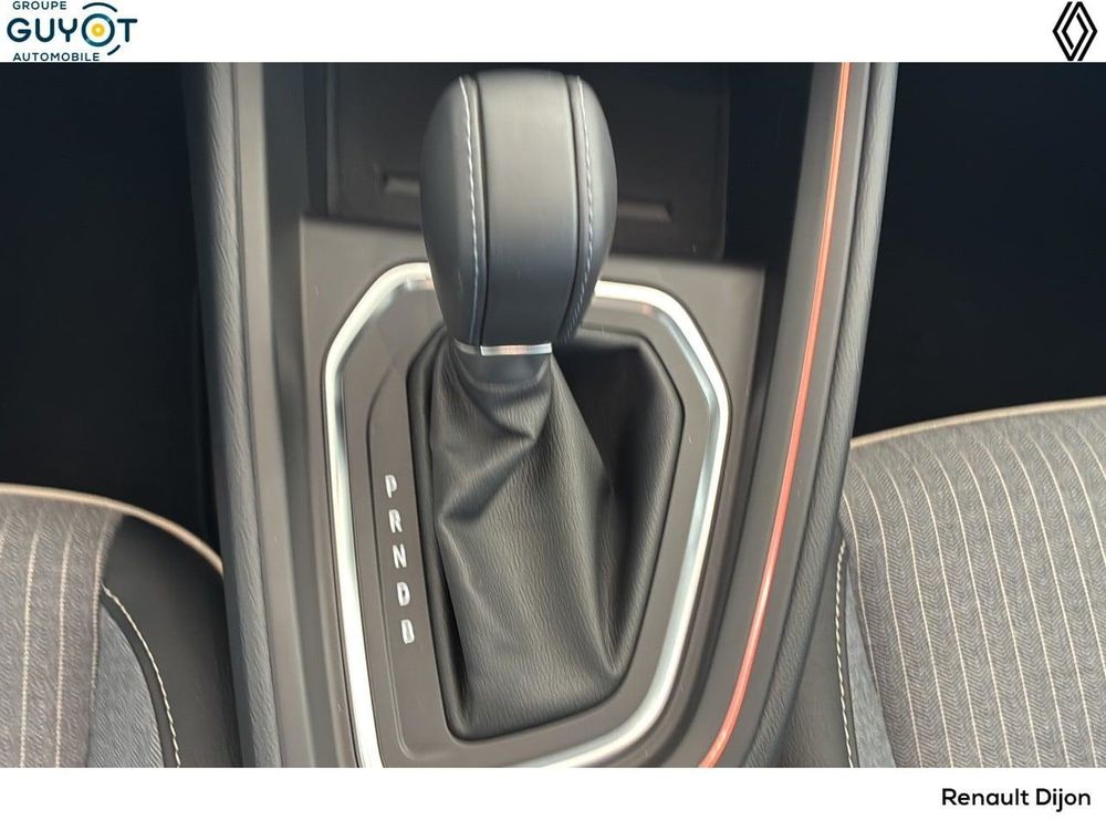 Clio V Clio E-Tech full hybrid 145 Techno 2024 occasion 21000 Dijon