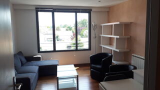  Appartement à louer 2 pièces 32 m² La rochelle