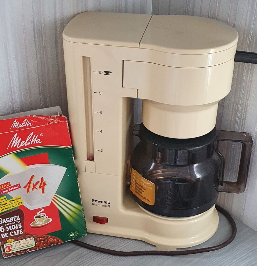 Cafeti&egrave;re de marque rowenta avec filtre Electroménager
