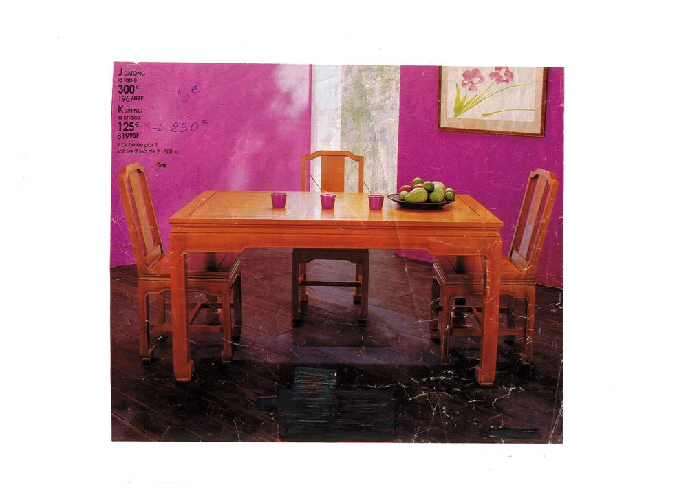 TABLE A DINER Meubles