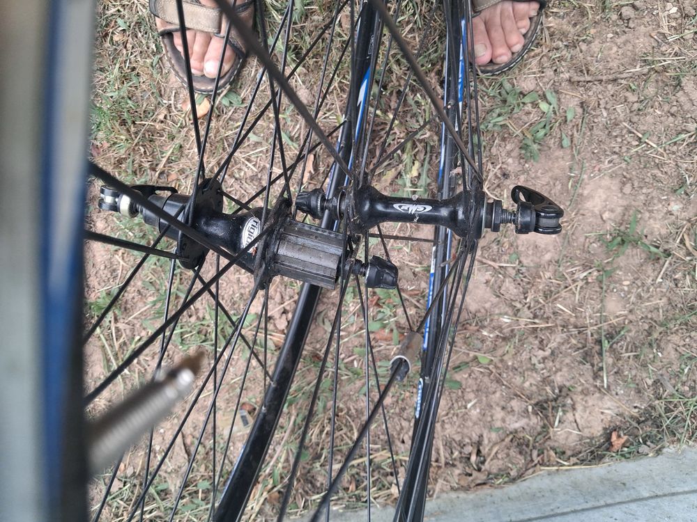 roue de velo de course Vélos