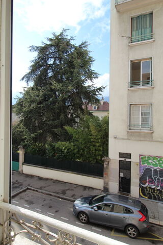  Appartement à louer 2 pièces 34 m²