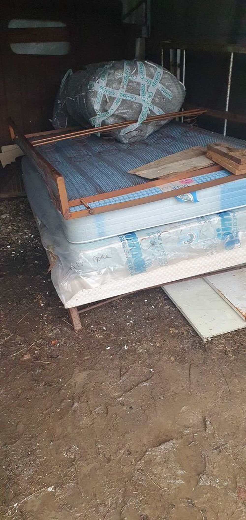 sommiers et matelas 120&agrave;-190 Meubles
