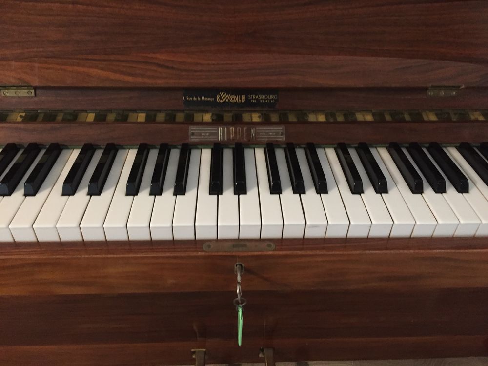 piano occasion Instruments de musique