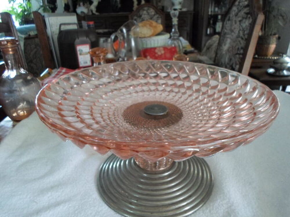 compotier ancien en verre rose
Décoration