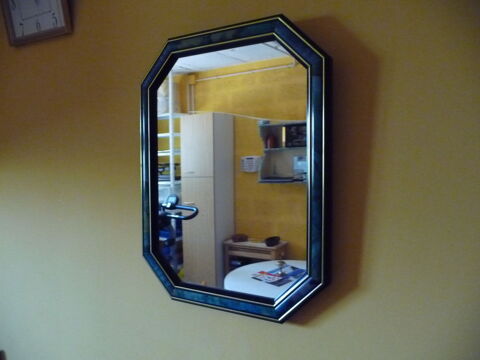 miroir entourage melamin� vert 3 Le Breuil (71)