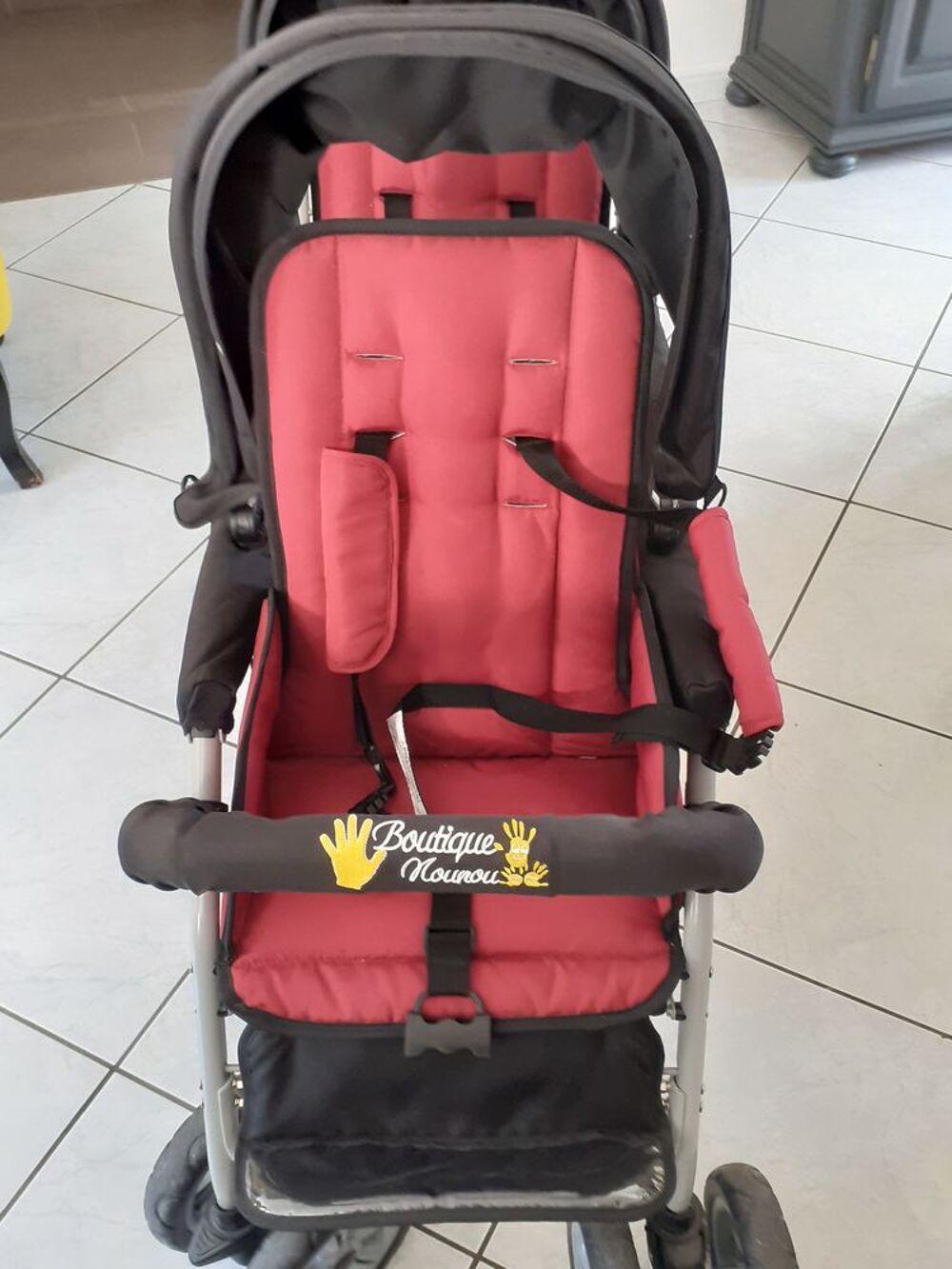 Poussette 3 places Pu�riculture