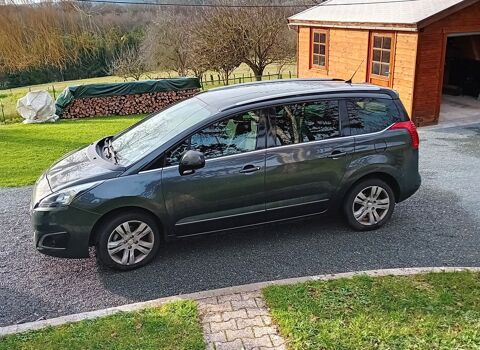 Peugeot 5008 1.6 BlueHDi 120ch S&S BVM6 Allure