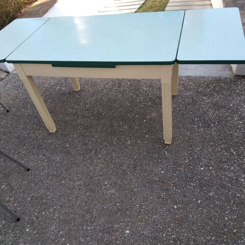 Table Formica bleu vert avec rallonges et 2 chaises Vintage 0 Mennecy (91)
