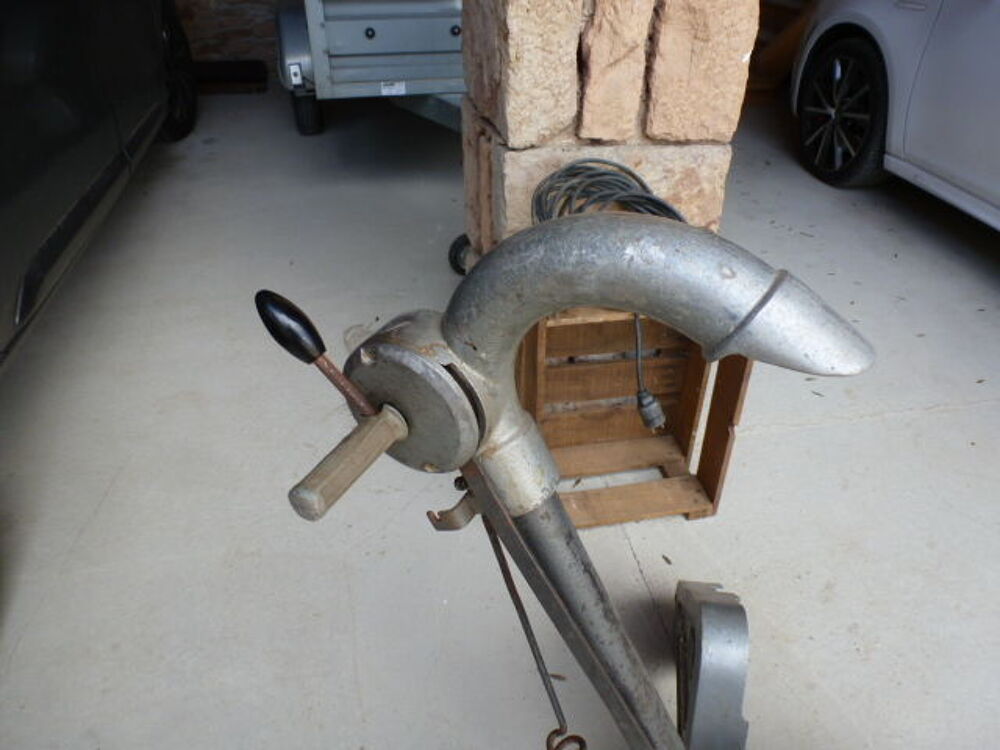 PONCEUSE &agrave; PARQUET PRO Bricolage