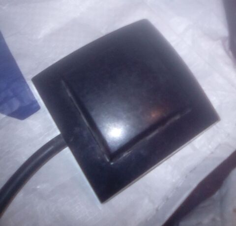 Interrupteur � pied c�bl� carr� 5 Beauchamp (95)