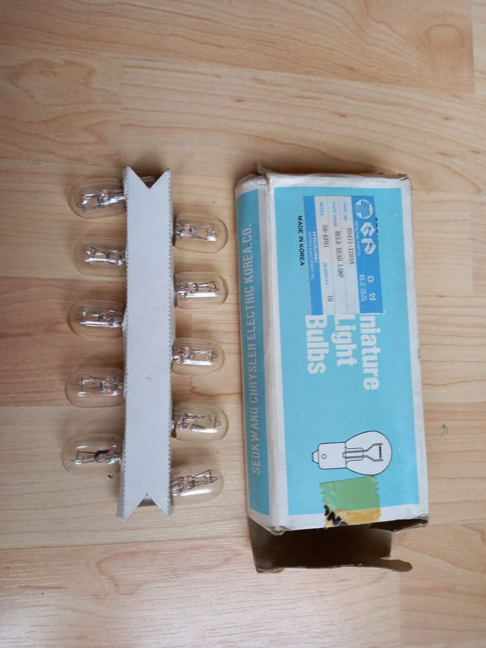 LOT DE AMPOULES 12V 18W a ba&iuml;onnettes dia 15mm Bricolage