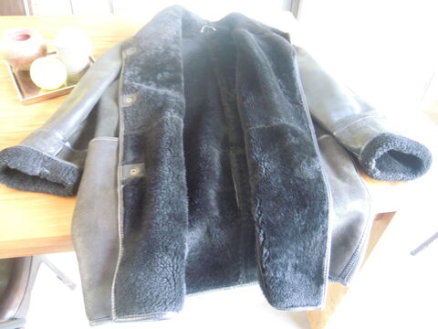 MANTEAU M. DOUGLAS 60 Saint-Germain-au-Mont-d'Or (69)