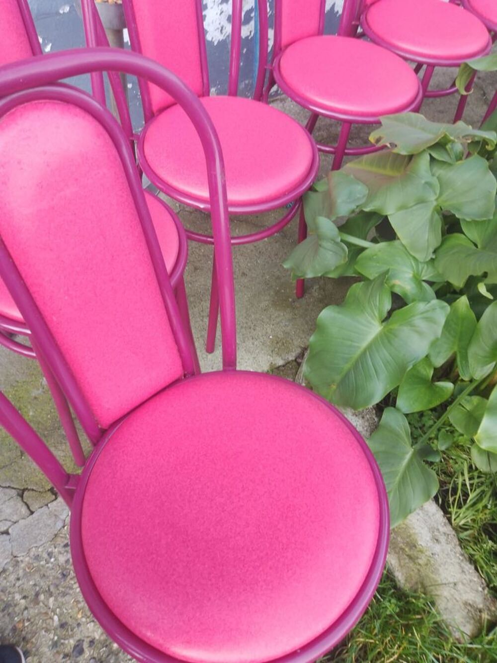 lot de 8 chaises bistrot Meubles