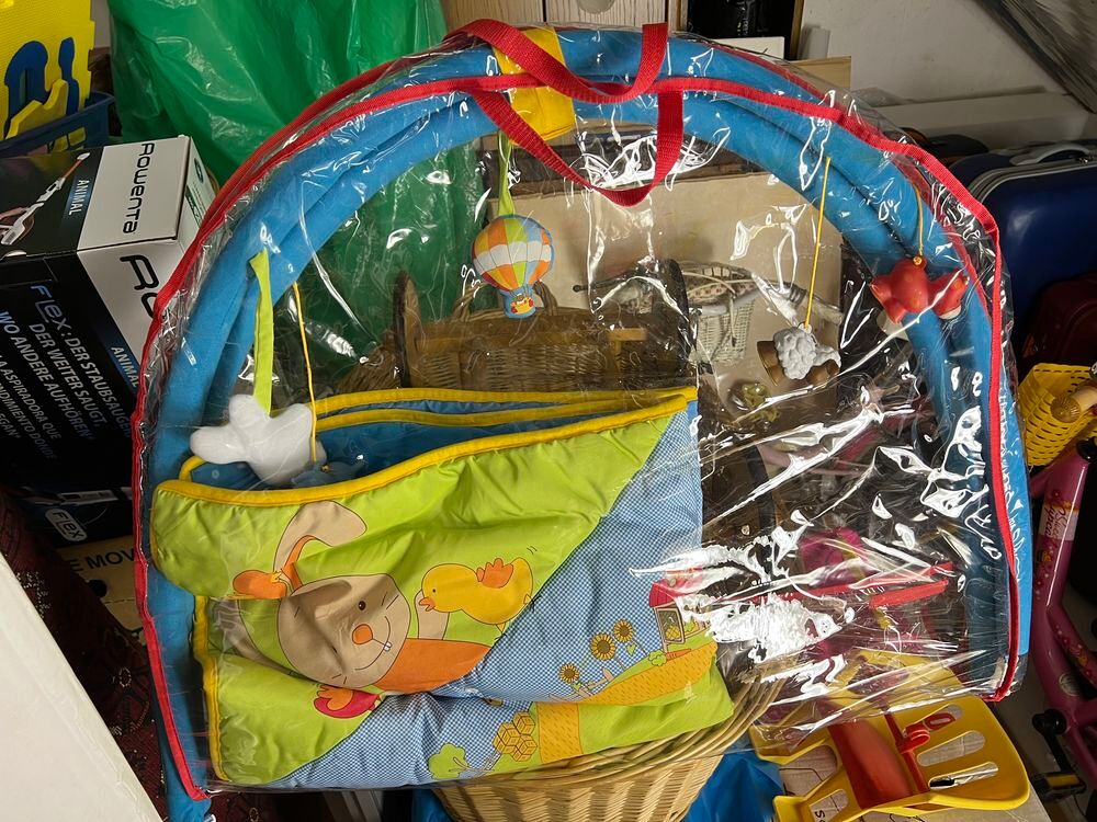Plusieurs objets b&eacute;b&eacute; Puériculture