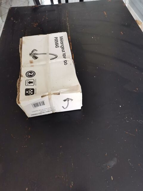 Robinetterie m�langeur. 15 Ver-l�s-Chartres (28)